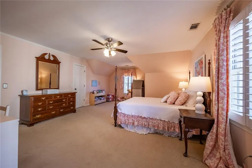 7665 Blandford Place, Sandy Springs, Georgia 30350, 4 Bedrooms Bedrooms, ,3 BathroomsBathrooms,Residential,Sold,7665 Blandford Place,6815230