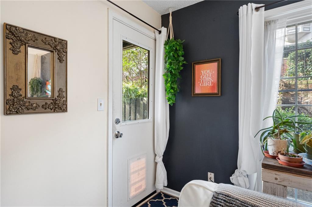 6851 Roswell Road Unit F15, Atlanta, Georgia 30328, 3 Bedrooms Bedrooms, ,2 BathroomsBathrooms,Residential,Sold,6851 Roswell Road Unit F15,7312564