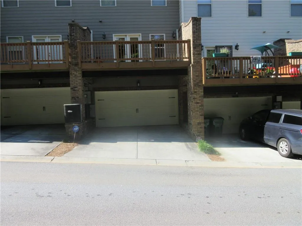 7260 Glisten Avenue Unit 97, Atlanta, Georgia 30328, 3 Bedrooms Bedrooms, ,3 BathroomsBathrooms,Residential,Sold,7260 Glisten Avenue Unit 97,6884678