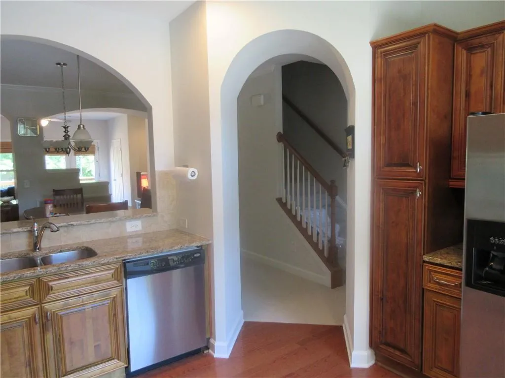 7260 Glisten Avenue Unit 97, Atlanta, Georgia 30328, 3 Bedrooms Bedrooms, ,3 BathroomsBathrooms,Residential,Sold,7260 Glisten Avenue Unit 97,6884678