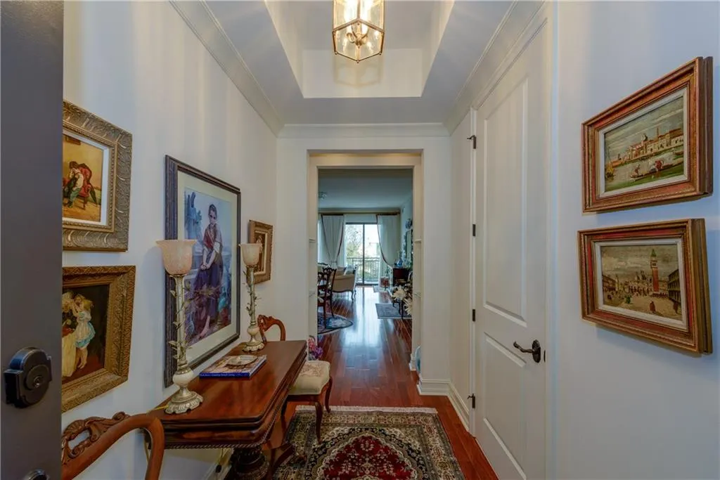 2233 Peachtree Road Ne Unit 502, Atlanta, Georgia 30309, 2 Bedrooms Bedrooms, ,2 BathroomsBathrooms,Residential,Sold,2233 Peachtree Road Ne Unit 502,5952916