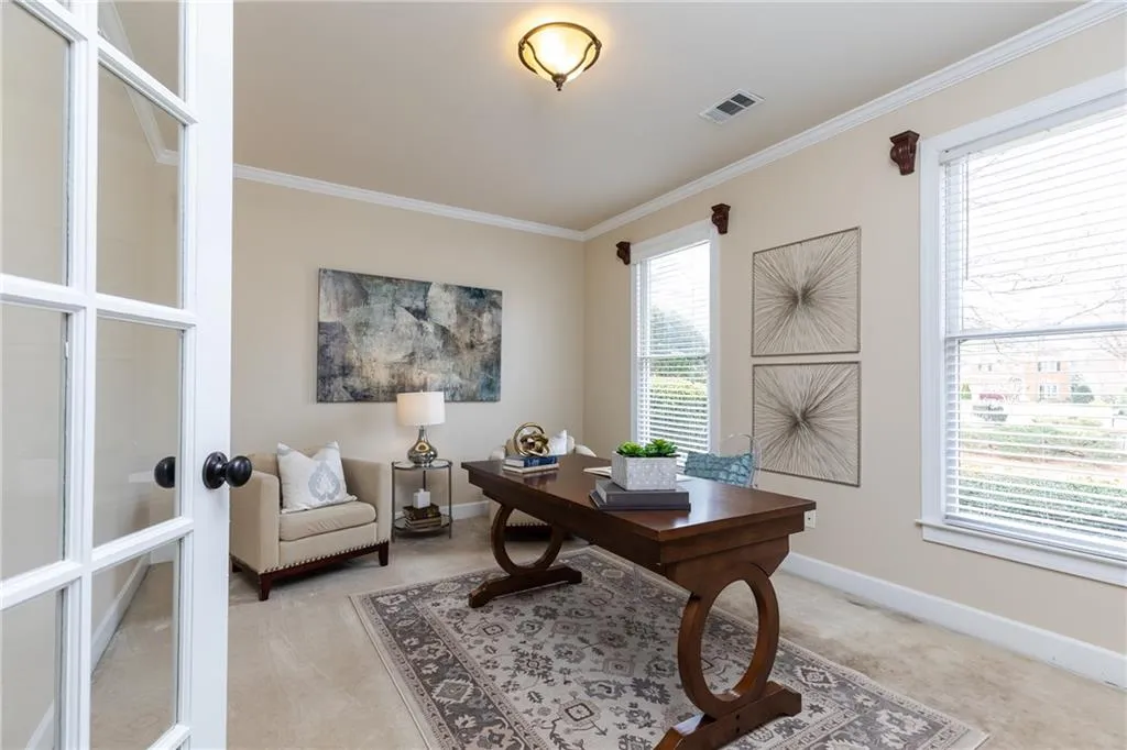 205 Glenridge Close Circle, Sandy Springs, Georgia 30328, 3 Bedrooms Bedrooms, ,2 BathroomsBathrooms,Residential,Sold,205 Glenridge Close Circle,6520191
