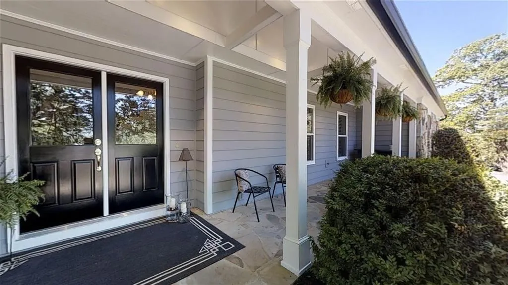 800 Old Campus Trail, Atlanta, Georgia 30328, 5 Bedrooms Bedrooms, ,5 BathroomsBathrooms,Residential,Sold,800 Old Campus Trail,6541462