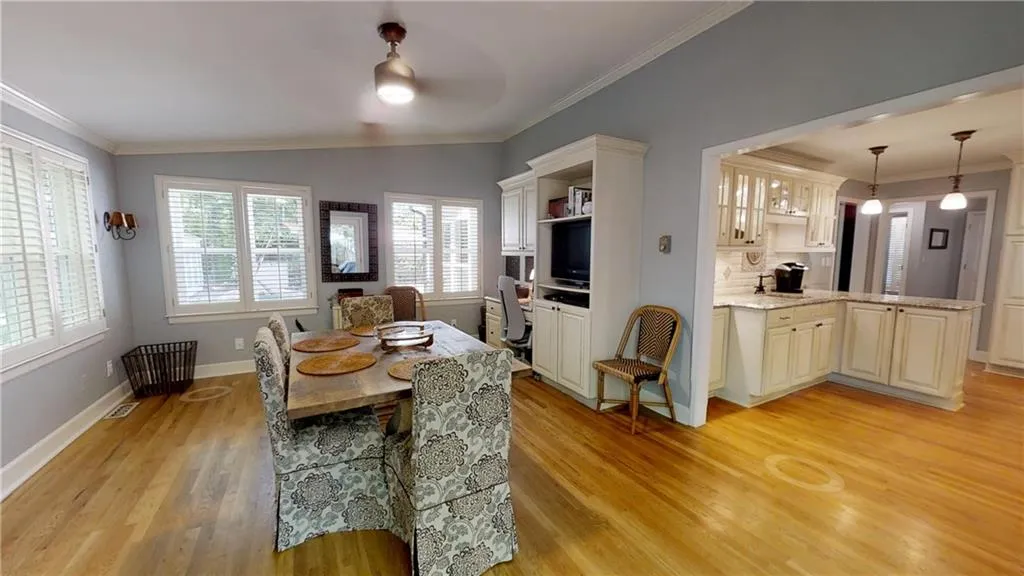 800 Old Campus Trail, Atlanta, Georgia 30328, 5 Bedrooms Bedrooms, ,5 BathroomsBathrooms,Residential,Sold,800 Old Campus Trail,6541462