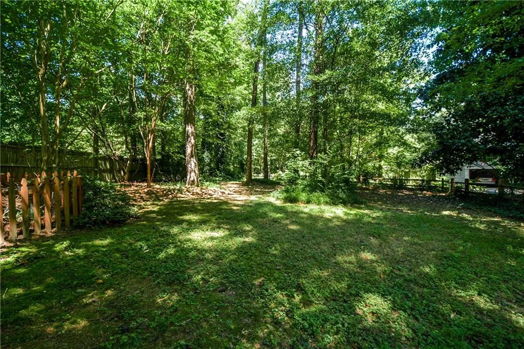 7560 Winters Chapel Road, Sandy Springs, Georgia 30350, 3 Bedrooms Bedrooms, ,2 BathroomsBathrooms,Residential,Sold,7560 Winters Chapel Road,5941659