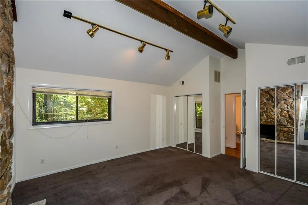 7560 Winters Chapel Road, Sandy Springs, Georgia 30350, 3 Bedrooms Bedrooms, ,2 BathroomsBathrooms,Residential,Sold,7560 Winters Chapel Road,5941659