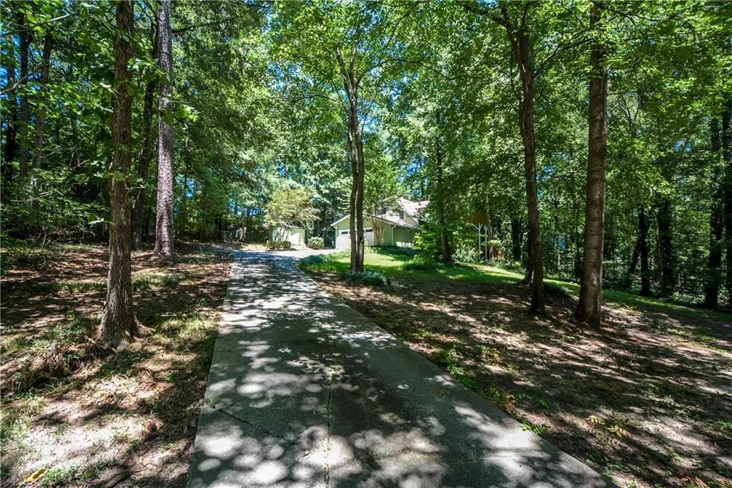 7560 Winters Chapel Road, Sandy Springs, Georgia 30350, 3 Bedrooms Bedrooms, ,2 BathroomsBathrooms,Residential,Sold,7560 Winters Chapel Road,5941659