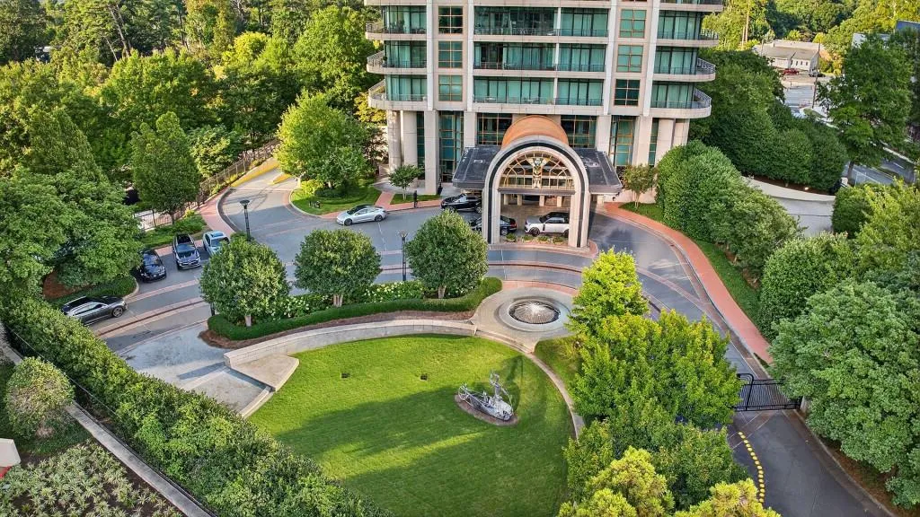 750 Park Avenue Ne Unit 25w, Atlanta, Georgia 30326, 3 Bedrooms Bedrooms, ,2 BathroomsBathrooms,Residential,For Sale,750 Park Avenue Ne Unit 25w,7648954