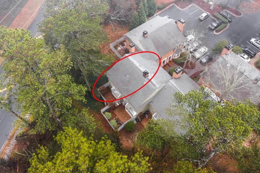 3 Mount Vernon Circle, Sandy Springs, Georgia 30338, 2 Bedrooms Bedrooms, ,2 BathroomsBathrooms,Residential,Sold,3 Mount Vernon Circle,6832579