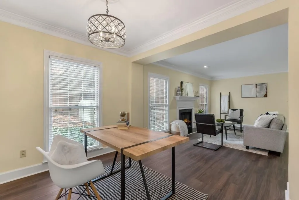 3 Mount Vernon Circle, Sandy Springs, Georgia 30338, 2 Bedrooms Bedrooms, ,2 BathroomsBathrooms,Residential,Sold,3 Mount Vernon Circle,6832579