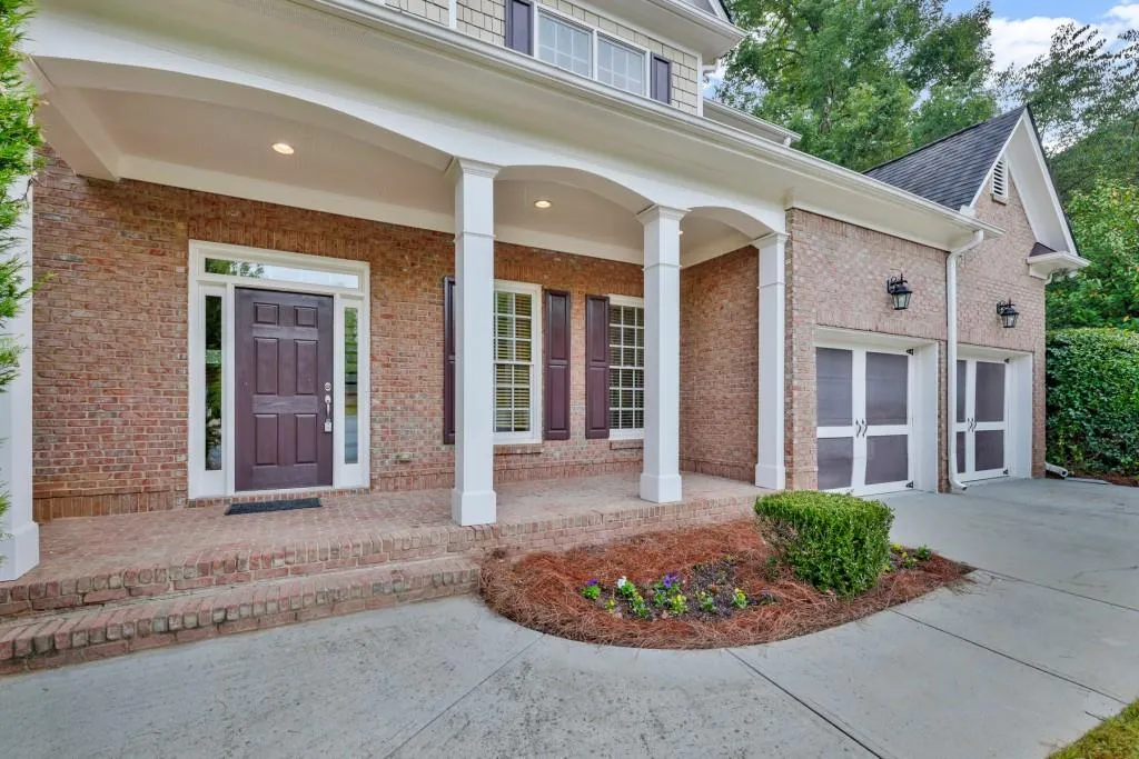 465 Trowgate Lane, Sandy Springs, Georgia 30350, 6 Bedrooms Bedrooms, ,6 BathroomsBathrooms,Residential,Sold,465 Trowgate Lane,6953167
