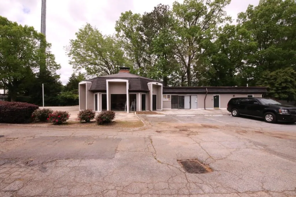 305 Winding River Drive Unit B, Atlanta, Georgia 30350, 3 Bedrooms Bedrooms, ,2 BathroomsBathrooms,Residential,Sold,305 Winding River Drive Unit B,5992352