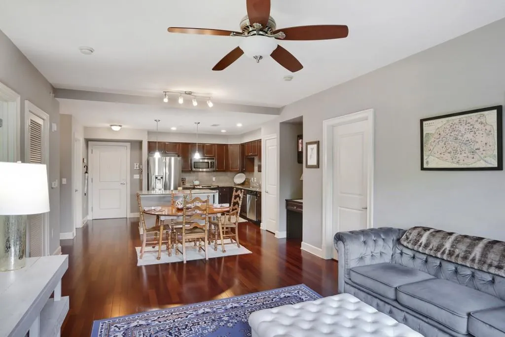 200 River Vista Drive Unit 236, Atlanta, Georgia 30339, 2 Bedrooms Bedrooms, ,2 BathroomsBathrooms,Residential,Sold,200 River Vista Drive Unit 236,6038777