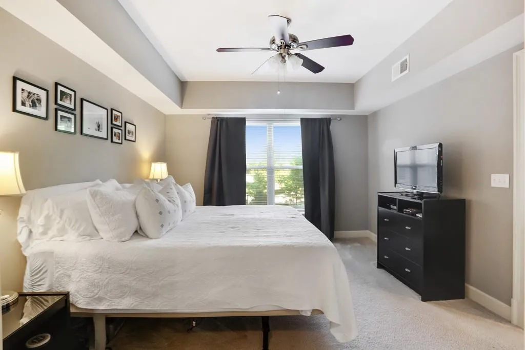 200 River Vista Drive Unit 236, Atlanta, Georgia 30339, 2 Bedrooms Bedrooms, ,2 BathroomsBathrooms,Residential,Sold,200 River Vista Drive Unit 236,6038777