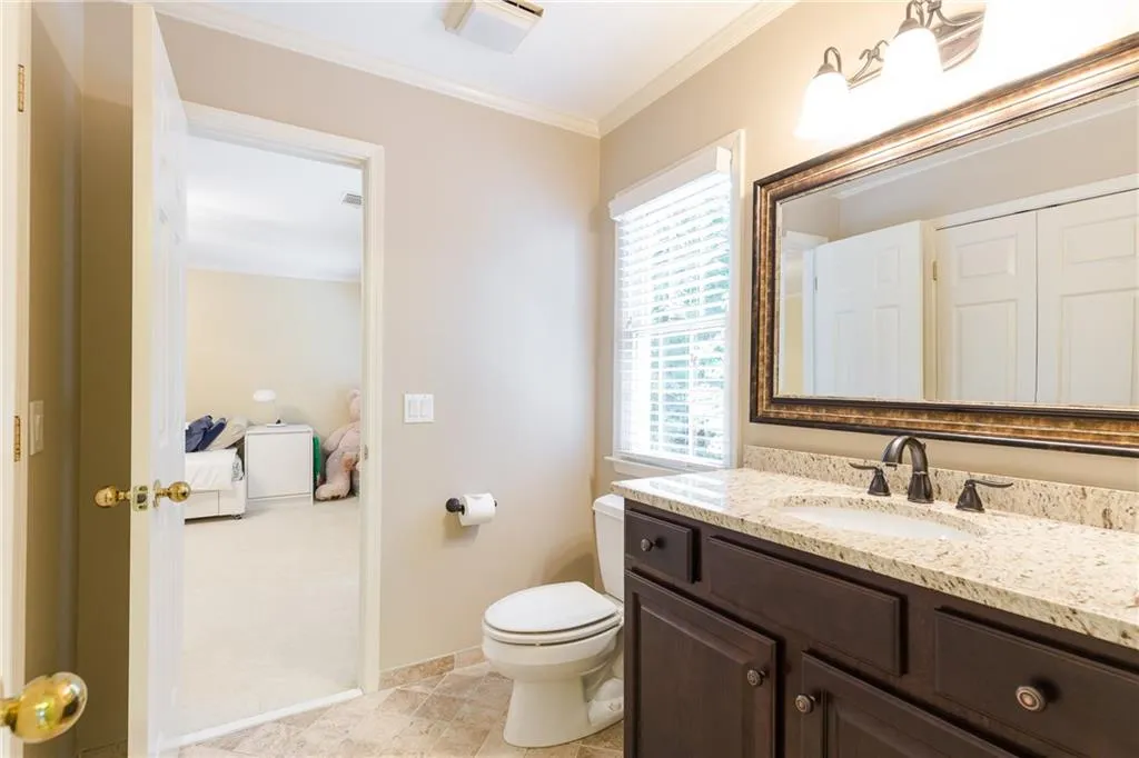 5305 Old Hundred Lane, Sandy Springs, Georgia 30327, 6 Bedrooms Bedrooms, ,4 BathroomsBathrooms,Residential,Sold,5305 Old Hundred Lane,6054186
