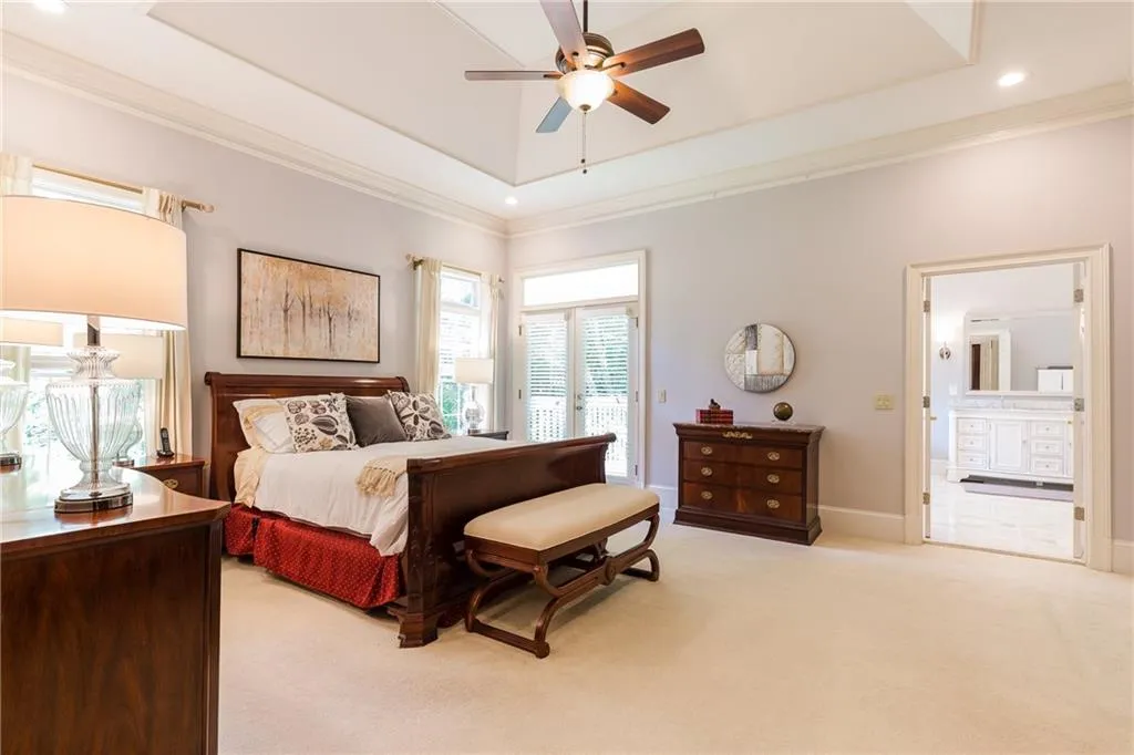 5305 Old Hundred Lane, Sandy Springs, Georgia 30327, 6 Bedrooms Bedrooms, ,4 BathroomsBathrooms,Residential,Sold,5305 Old Hundred Lane,6054186
