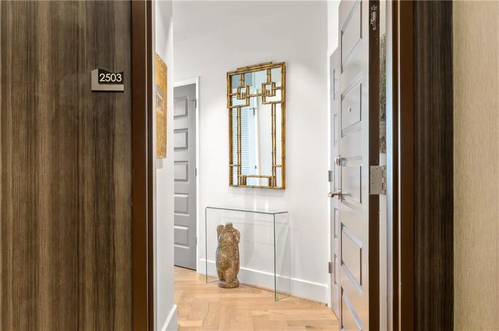 1080 Peachtree Street Ne Unit 2503, Atlanta, Georgia 30309, 2 Bedrooms Bedrooms, ,2 BathroomsBathrooms,Residential,For Sale,1080 Peachtree Street Ne Unit 2503,7669391