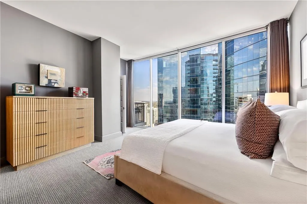 1080 Peachtree Street Ne Unit 2503, Atlanta, Georgia 30309, 2 Bedrooms Bedrooms, ,2 BathroomsBathrooms,Residential,For Sale,1080 Peachtree Street Ne Unit 2503,7669391