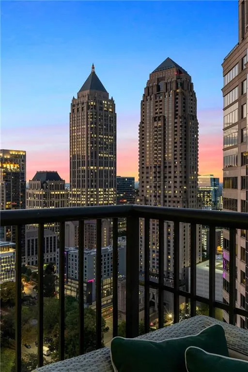 1080 Peachtree Street Ne Unit 2503, Atlanta, Georgia 30309, 2 Bedrooms Bedrooms, ,2 BathroomsBathrooms,Residential,For Sale,1080 Peachtree Street Ne Unit 2503,7669391