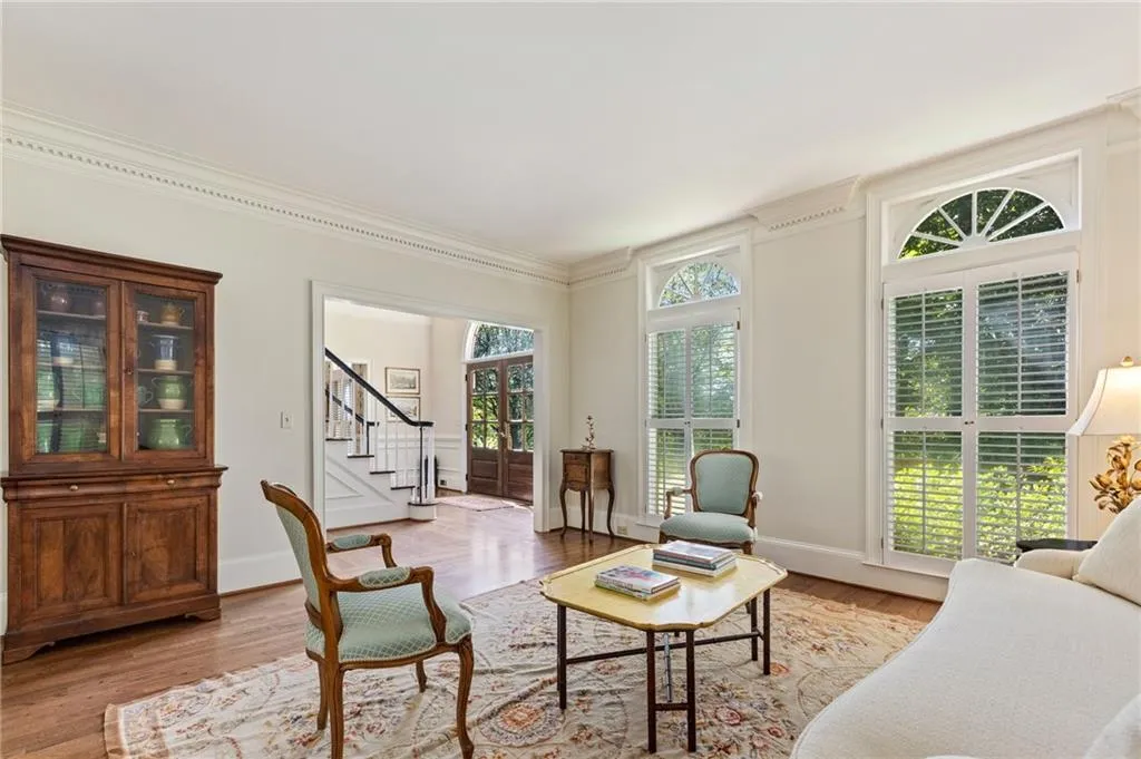8425 Valemont Drive, Atlanta, Georgia 30350, 5 Bedrooms Bedrooms, ,4 BathroomsBathrooms,Residential,Sold,8425 Valemont Drive,6599829