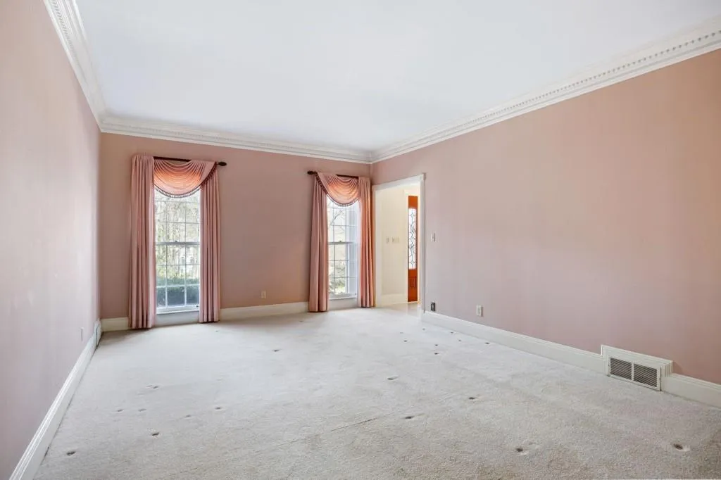 180 Churchill Drive, Atlanta, Georgia 30350, 4 Bedrooms Bedrooms, ,4 BathroomsBathrooms,Residential,For Sale,180 Churchill Drive,7737175