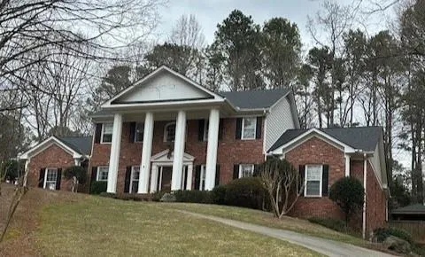 180 Churchill Drive, Atlanta, Georgia 30350, 4 Bedrooms Bedrooms, ,4 BathroomsBathrooms,Residential,For Sale,180 Churchill Drive,7737175