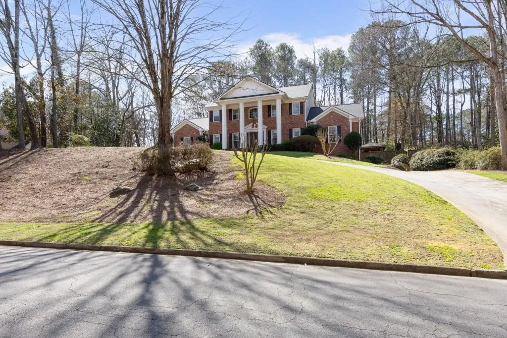 180 Churchill Drive, Atlanta, Georgia 30350, 4 Bedrooms Bedrooms, ,4 BathroomsBathrooms,Residential,For Sale,180 Churchill Drive,7737175