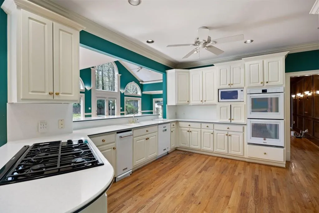 180 Churchill Drive, Atlanta, Georgia 30350, 4 Bedrooms Bedrooms, ,4 BathroomsBathrooms,Residential,For Sale,180 Churchill Drive,7737175