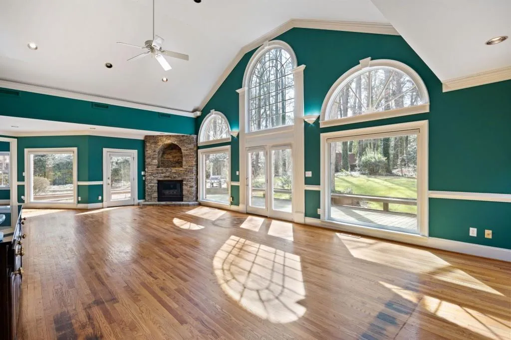 180 Churchill Drive, Atlanta, Georgia 30350, 4 Bedrooms Bedrooms, ,4 BathroomsBathrooms,Residential,For Sale,180 Churchill Drive,7737175