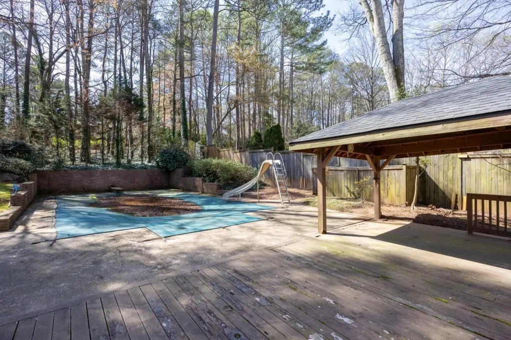 180 Churchill Drive, Atlanta, Georgia 30350, 4 Bedrooms Bedrooms, ,4 BathroomsBathrooms,Residential,For Sale,180 Churchill Drive,7737175