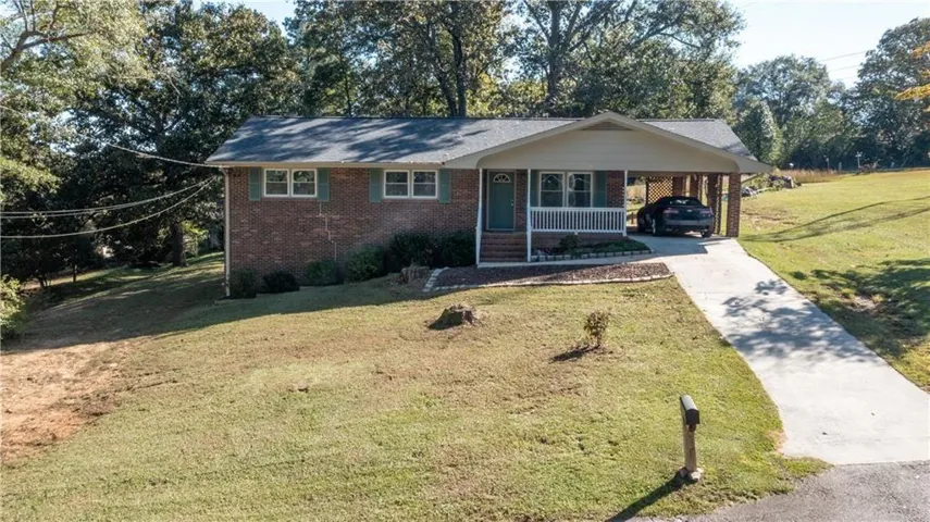 469 Plantation Drive, Winder, Georgia 30680