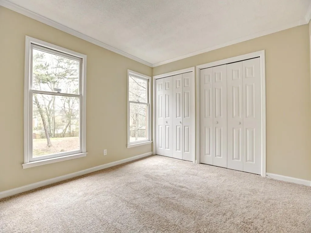 606 Garden Court Unit 606, Sandy Springs, Georgia 30328, 3 Bedrooms Bedrooms, ,2 BathroomsBathrooms,Residential,Sold,606 Garden Court Unit 606,5645265