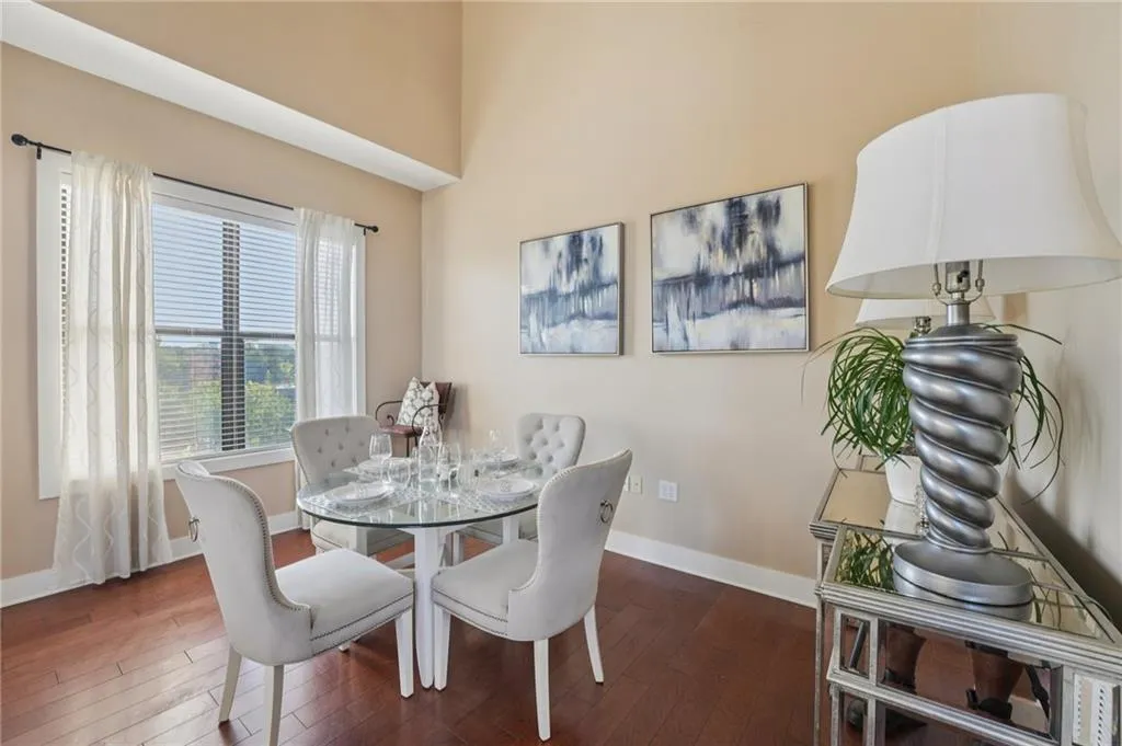 799 Hammond Drive Unit 402, Atlanta, Georgia 30328, 2 Bedrooms Bedrooms, ,2 BathroomsBathrooms,Residential,For Sale,799 Hammond Drive Unit 402,7661504