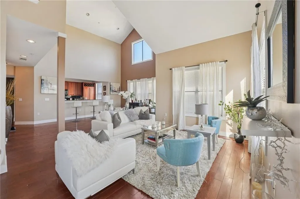 799 Hammond Drive Unit 402, Atlanta, Georgia 30328, 2 Bedrooms Bedrooms, ,2 BathroomsBathrooms,Residential,For Sale,799 Hammond Drive Unit 402,7661504