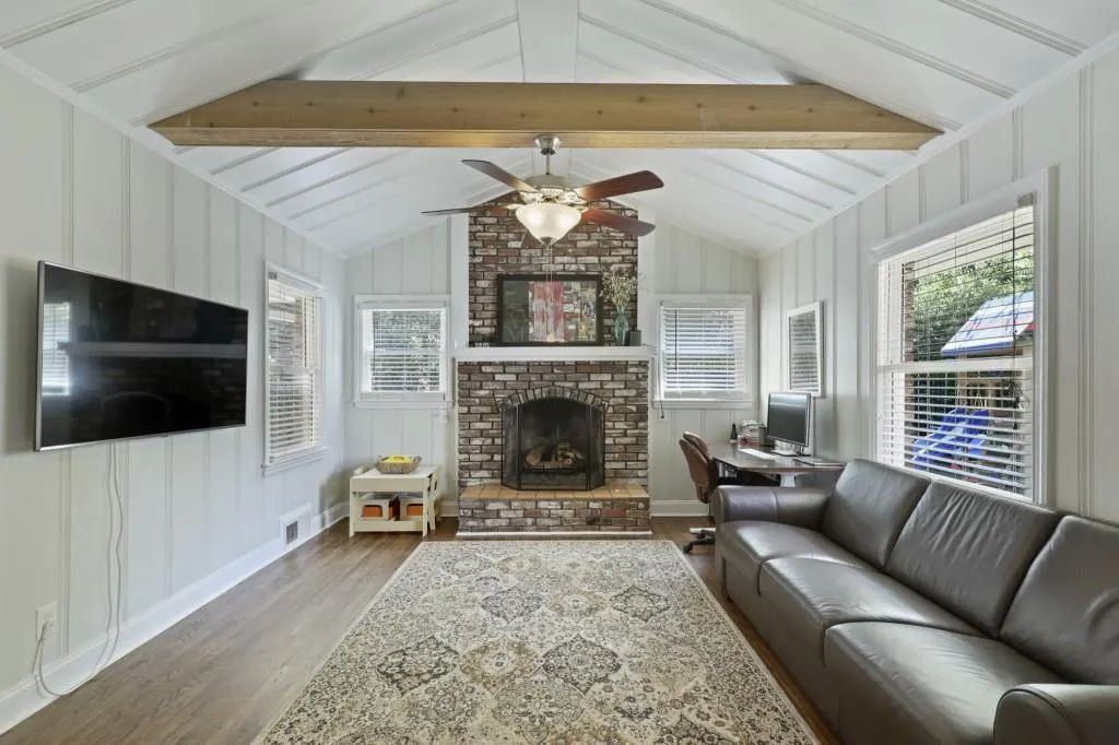 145 Osner Drive, Sandy Springs, Georgia 30342, 3 Bedrooms Bedrooms, ,2 BathroomsBathrooms,Residential,Sold,145 Osner Drive,6823856
