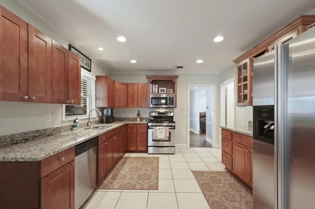145 Osner Drive, Sandy Springs, Georgia 30342, 3 Bedrooms Bedrooms, ,2 BathroomsBathrooms,Residential,Sold,145 Osner Drive,6823856