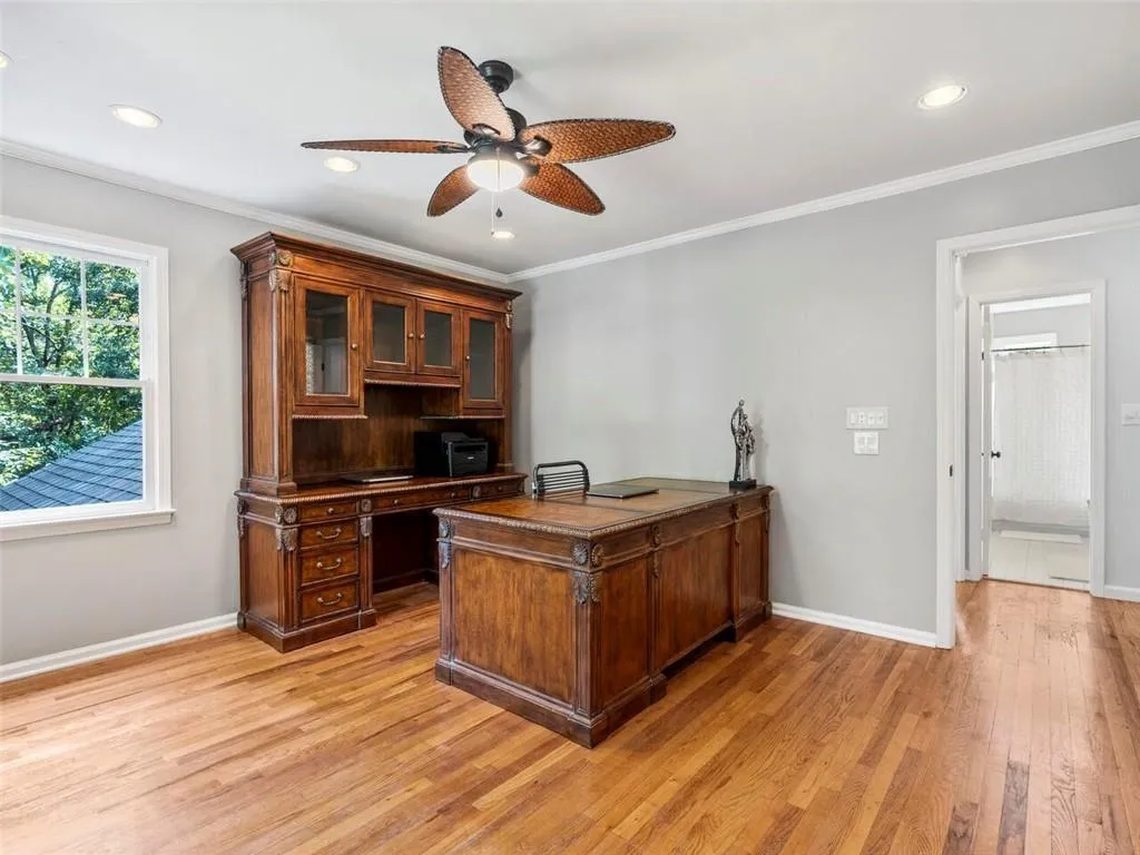 970 Winding Creek Trail, Atlanta, Georgia 30328, 4 Bedrooms Bedrooms, ,2 BathroomsBathrooms,Residential,Sold,970 Winding Creek Trail,6934014