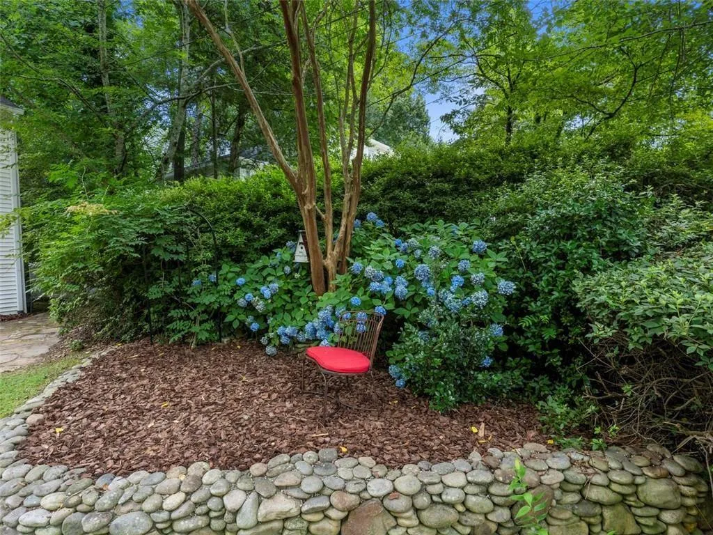970 Winding Creek Trail, Atlanta, Georgia 30328, 4 Bedrooms Bedrooms, ,2 BathroomsBathrooms,Residential,Sold,970 Winding Creek Trail,6934014