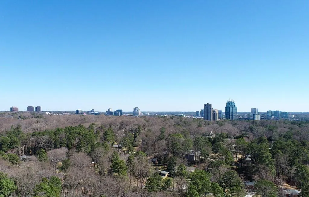 5890 Hilderbrand Drive, Atlanta, Georgia 30328, 4 Bedrooms Bedrooms, ,2 BathroomsBathrooms,Residential,Sold,5890 Hilderbrand Drive,6852553