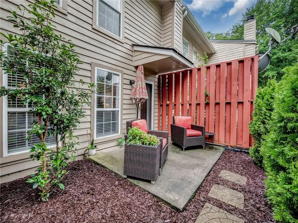 803 Masons Creek Circle Unit 803, Atlanta, Georgia 30350, 2 Bedrooms Bedrooms, ,2 BathroomsBathrooms,Residential,Sold,803 Masons Creek Circle Unit 803,6052152
