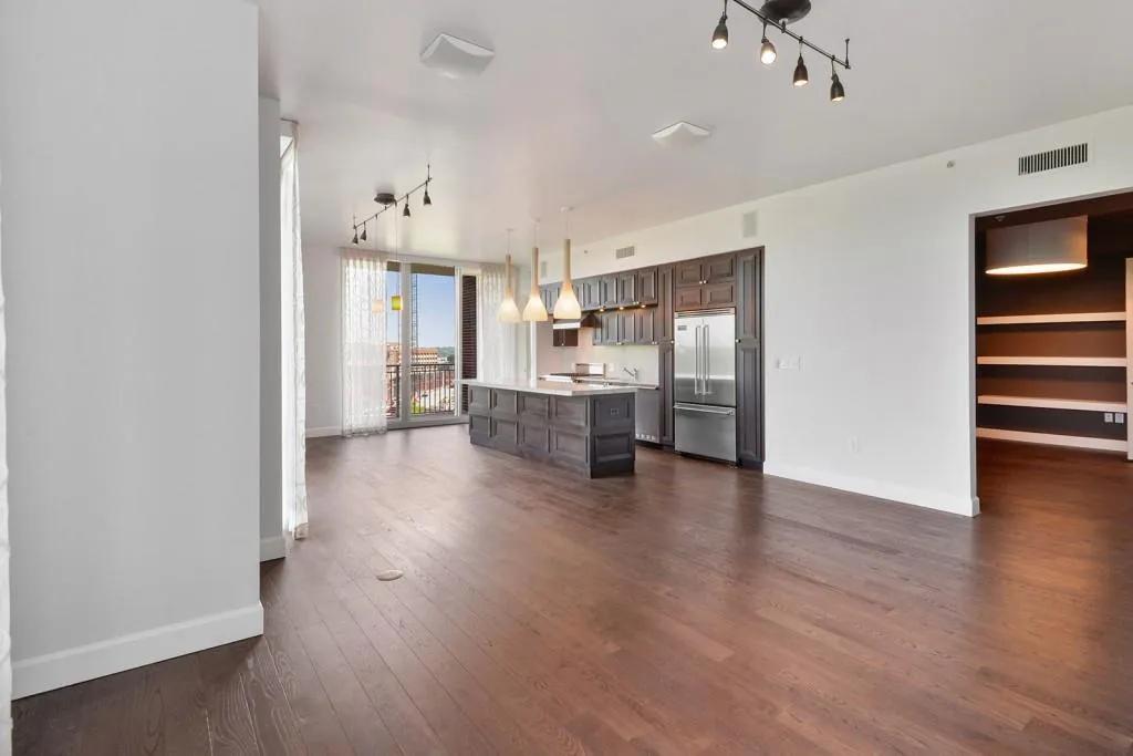 1820 Peachtree Street Nw Unit 808, Atlanta, Georgia 30309, 3 Bedrooms Bedrooms, ,3 BathroomsBathrooms,Residential,Sold,1820 Peachtree Street Nw Unit 808,6010018