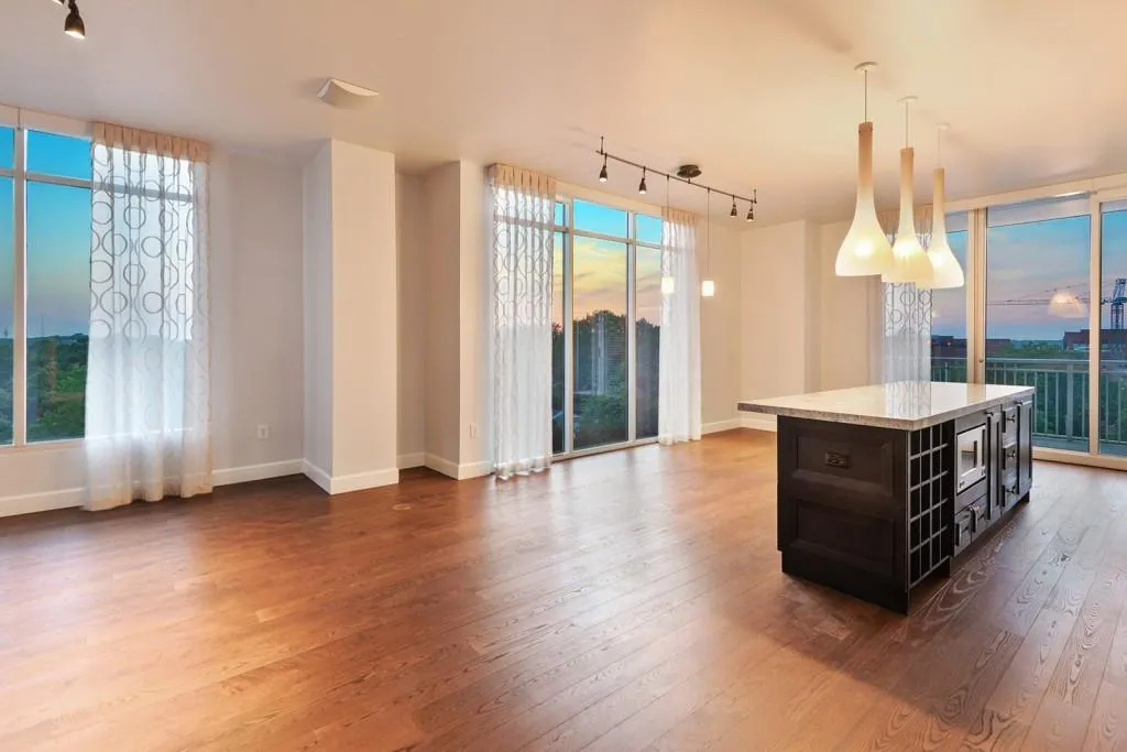 1820 Peachtree Street Nw Unit 808, Atlanta, Georgia 30309, 3 Bedrooms Bedrooms, ,3 BathroomsBathrooms,Residential,Sold,1820 Peachtree Street Nw Unit 808,6010018
