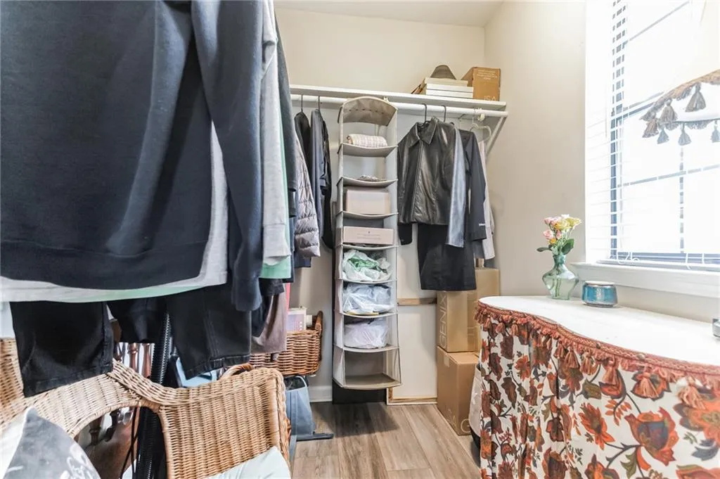 405 Barrington Hills Drive, Sandy Springs, Georgia 30350, 2 Bedrooms Bedrooms, ,2 BathroomsBathrooms,Residential,Sold,405 Barrington Hills Drive,7172312