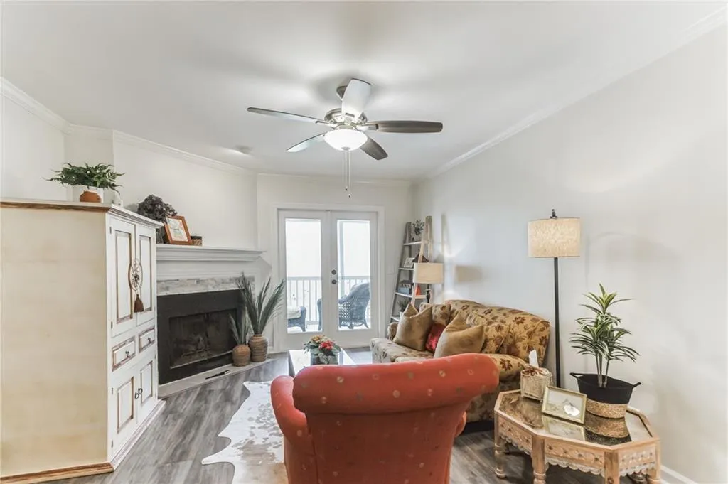 405 Barrington Hills Drive, Sandy Springs, Georgia 30350, 2 Bedrooms Bedrooms, ,2 BathroomsBathrooms,Residential,Sold,405 Barrington Hills Drive,7172312