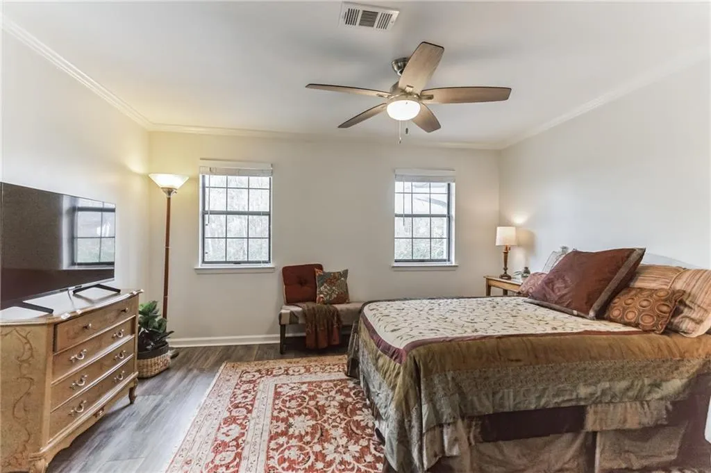 405 Barrington Hills Drive, Sandy Springs, Georgia 30350, 2 Bedrooms Bedrooms, ,2 BathroomsBathrooms,Residential,Sold,405 Barrington Hills Drive,7172312