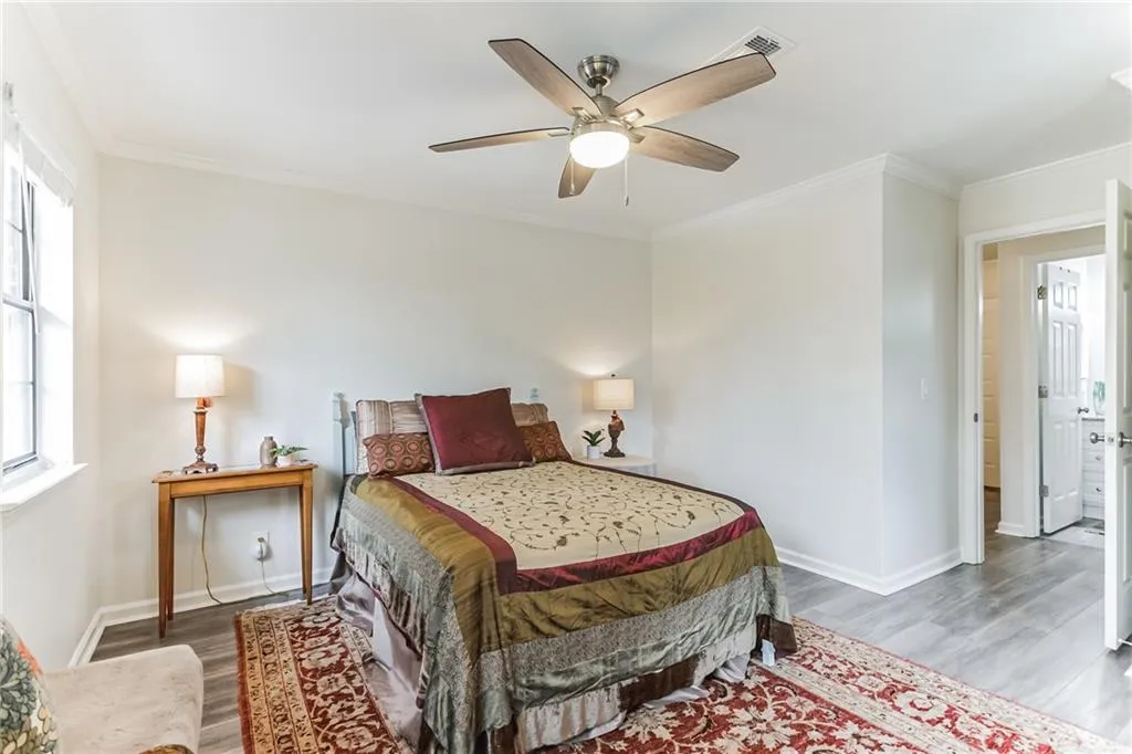 405 Barrington Hills Drive, Sandy Springs, Georgia 30350, 2 Bedrooms Bedrooms, ,2 BathroomsBathrooms,Residential,Sold,405 Barrington Hills Drive,7172312