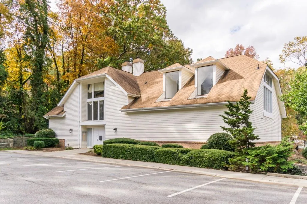 7150 Stonington Drive, Sandy Springs, Georgia 30328, 2 Bedrooms Bedrooms, ,2 BathroomsBathrooms,Residential,Sold,7150 Stonington Drive,6807578