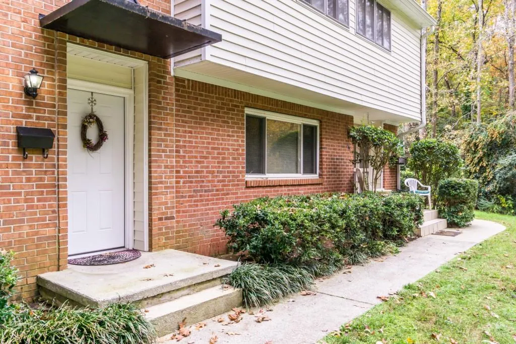 7150 Stonington Drive, Sandy Springs, Georgia 30328, 2 Bedrooms Bedrooms, ,2 BathroomsBathrooms,Residential,Sold,7150 Stonington Drive,6807578