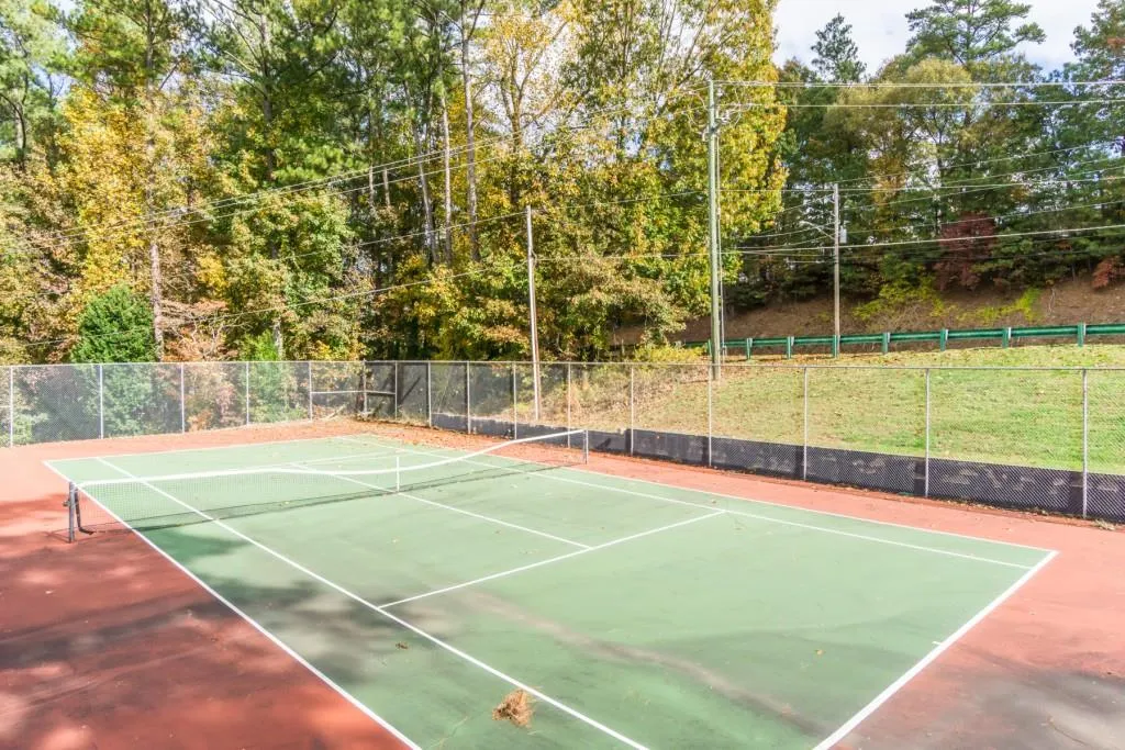 7150 Stonington Drive, Sandy Springs, Georgia 30328, 2 Bedrooms Bedrooms, ,2 BathroomsBathrooms,Residential,Sold,7150 Stonington Drive,6807578