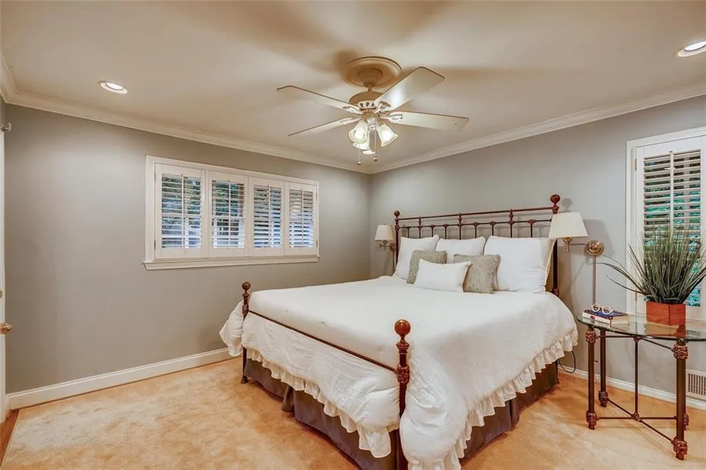 5572 Sherrell Drive Ne, Sandy Springs, Georgia 30342, 4 Bedrooms Bedrooms, ,3 BathroomsBathrooms,Residential,Sold,5572 Sherrell Drive Ne,6796560